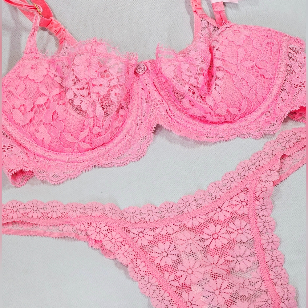 NEW Victoria's Secret Pink Hope 32B Dream Angels Unlined Lace Bra & Small Panty
